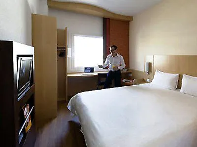 Ibis Madrid Calle Alcala 0*,